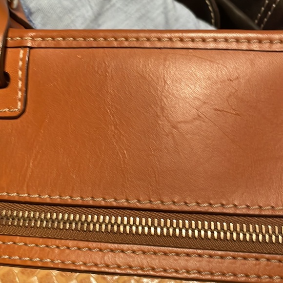 Dooney & Bourke Woven Embossed Leather - Picture 7 of 7